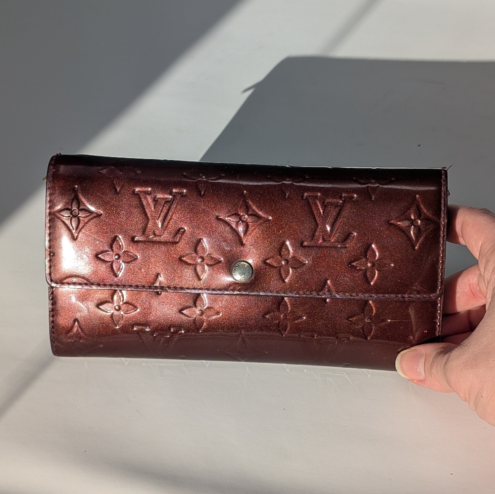 Louis Vuitton Vernis Burgundy Metallic Brown Monogram Wallet